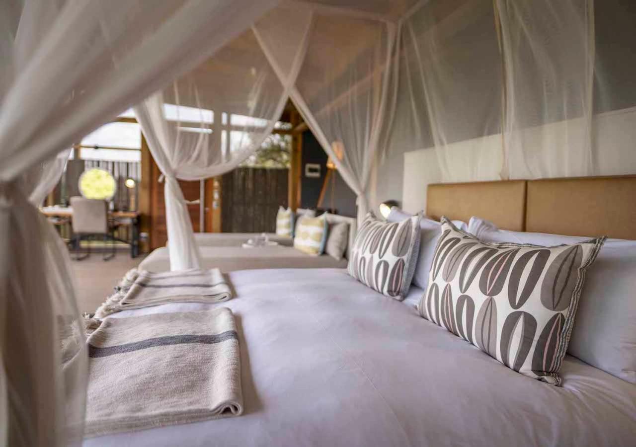 The Outpost Hotel Pafuri Gate ภายนอก รูปภาพ